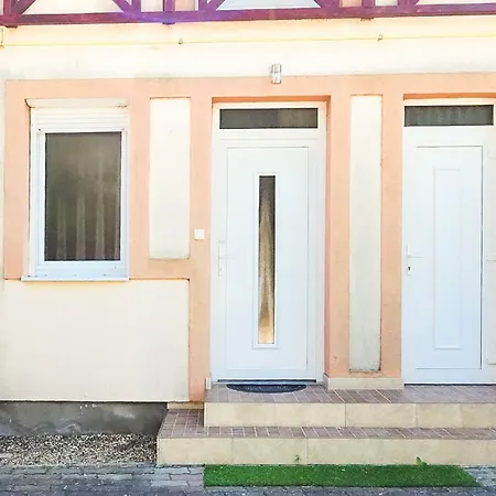 Horvath Vendeghaz Apartment