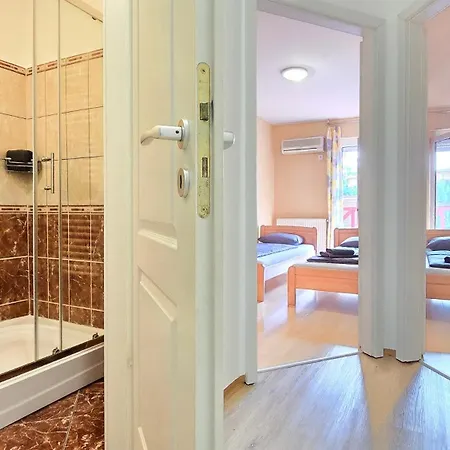 Apartment Horvath Vendeghaz Zamárdi